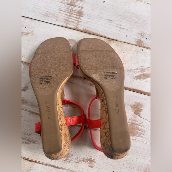 ALFANI coral cork wedge sandals size 9 faux leather summer dressy casual EUC - Picture 7 of 12